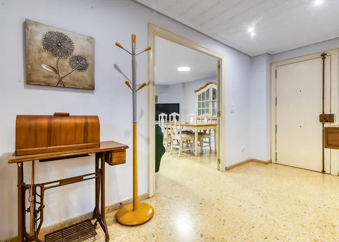 Centrally Located Temporary, Very Spacious Pataconabluerentals Apartment *